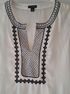 Ann Taylor White Top with Black Geometric Embroidery